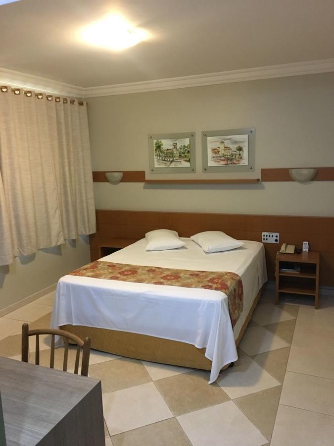 Vila Verde Hotel Toledo  Eksteriør bilde
